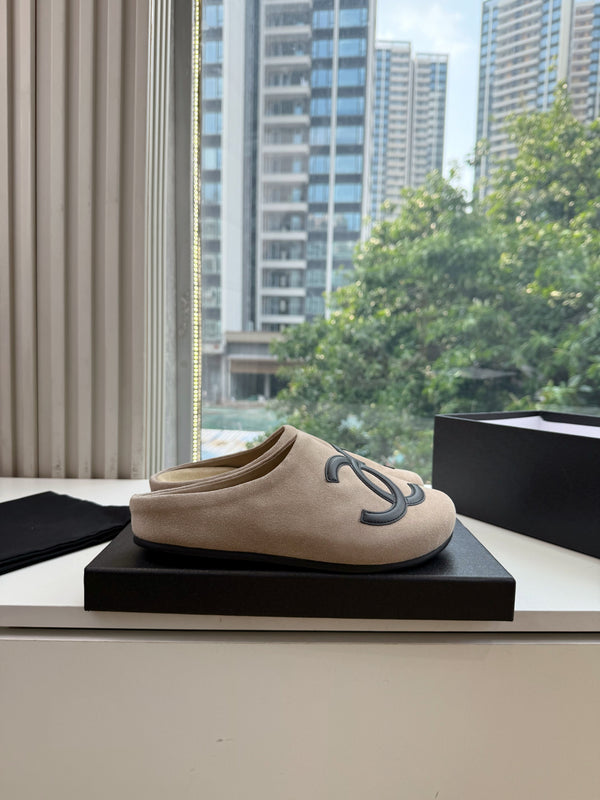 CC 26s Mules Taupe Suede 967491