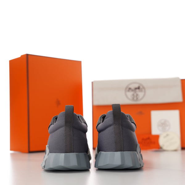 HM Sneaker da uomo Bouncing in tessuto scamosciato grigio neutro 688612