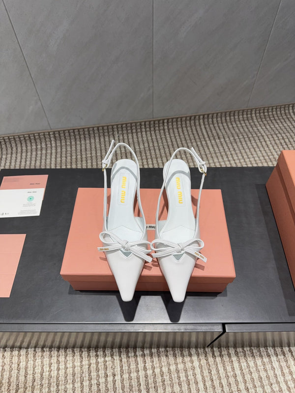 Miu 26s Slingback 55mm In White Calfskin With Bow