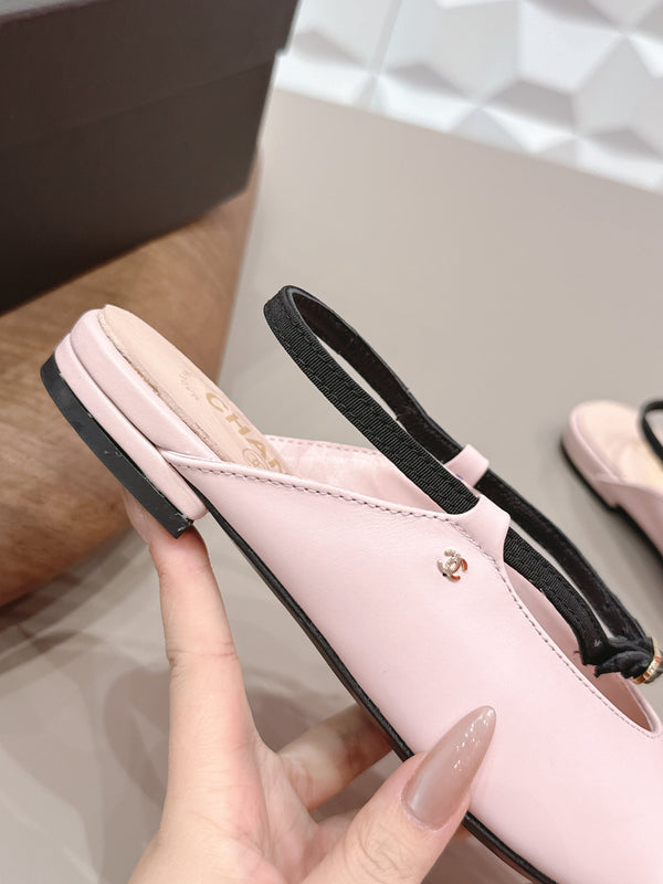 CC 26s Ballerines à bout rond ouvertes à l'arrière Tissu noir rose Cuir 613256