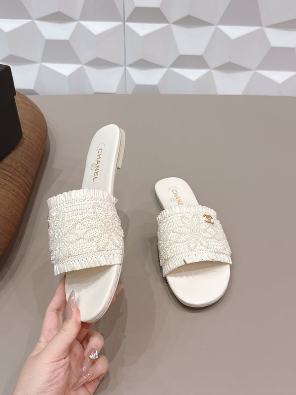 CC 26s Sandales Plates Blanches Cuir Paille 613264
