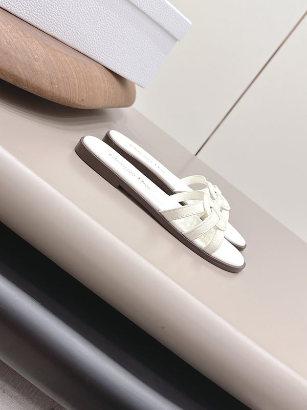 CD 26s D-Club Slide Sandal White Calfskin 738248