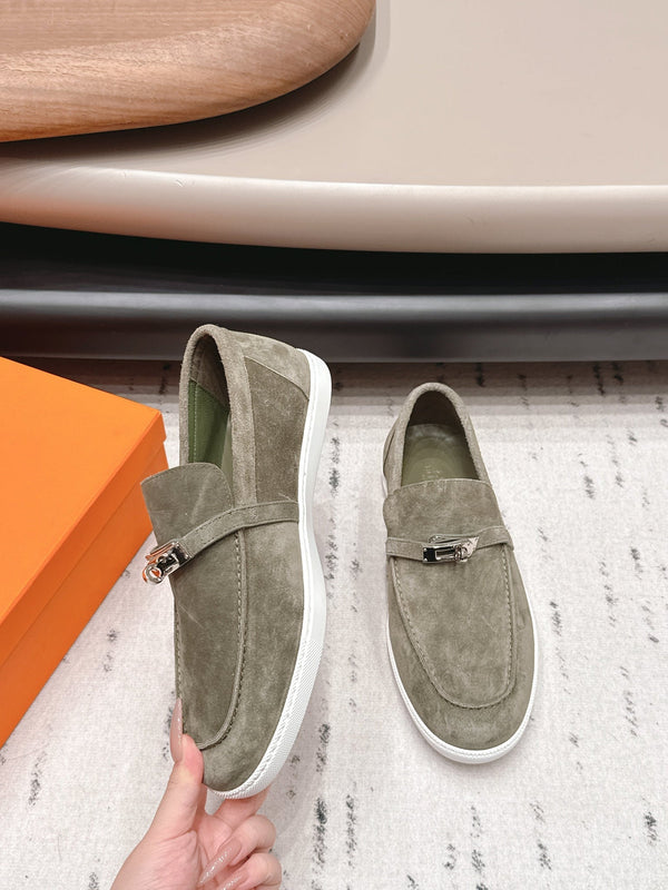 HM 26s Kelly Paris Loafers Oliver Green Suede Silver Hardware