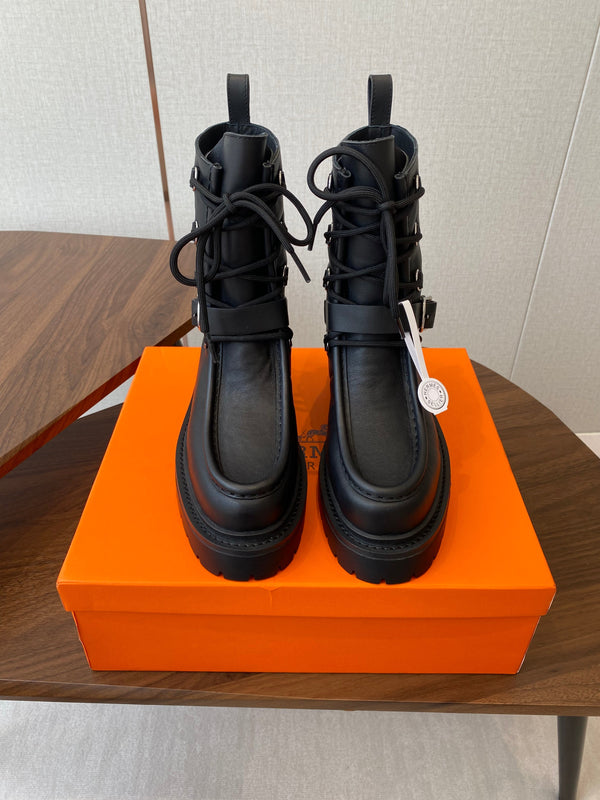 HM 25s Classic Boots Black Cowhide 422588