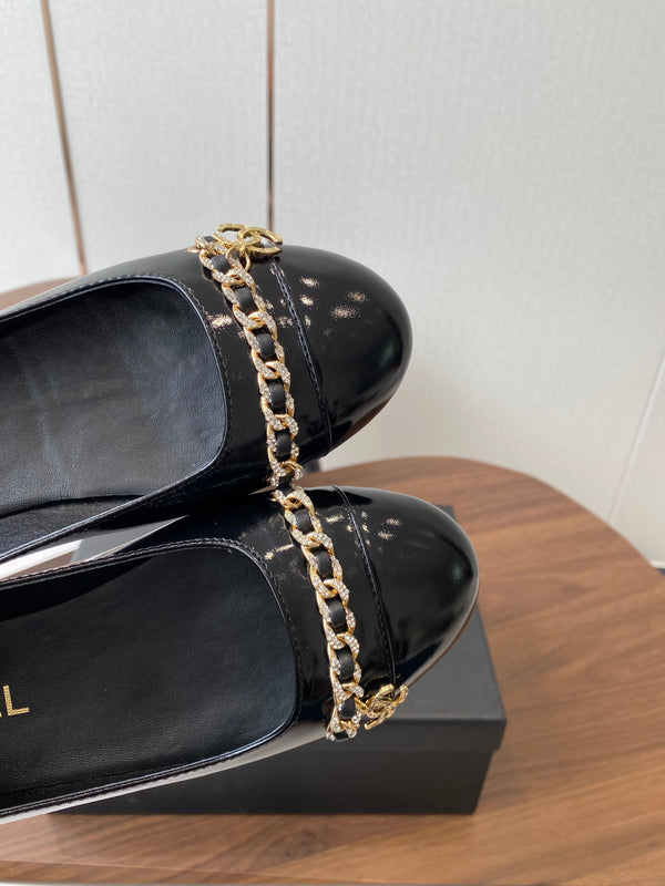 CC Ballerina Chain Flats Black Patent Leather GHW 431483