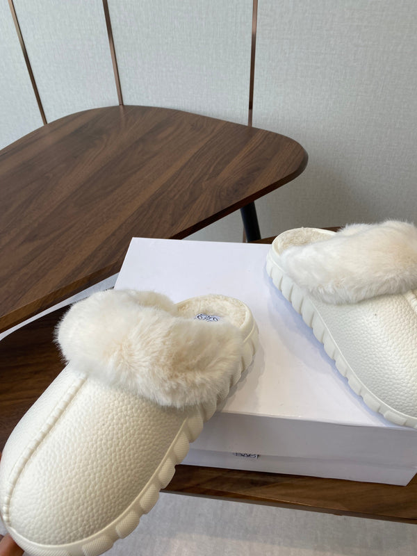 Loewe slippers white leather wool 477789
