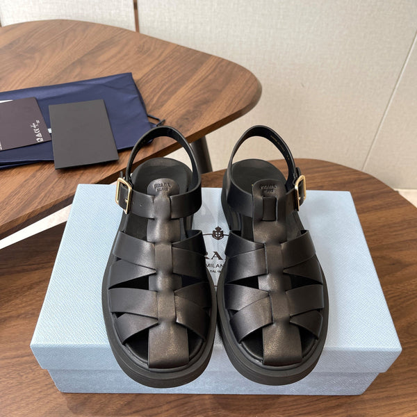 Prada 26s Fisherman's Sandals Black Leather 727674