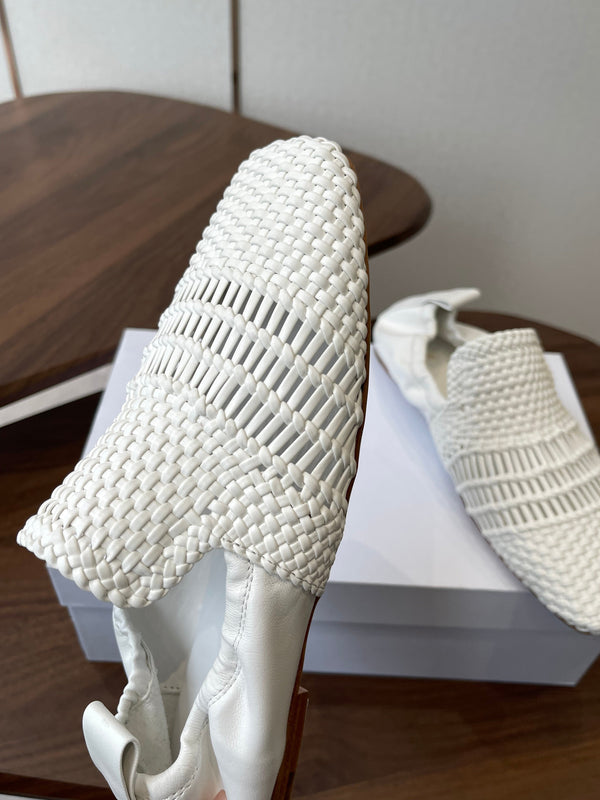 CL Ballet Lace-Up Shoe White Woven Lambskin 790672