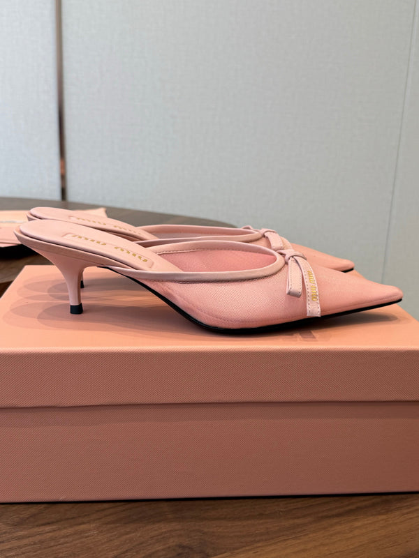 Miu 26s High-Heeled Mules Light Pink Mixed Sheepskin with Lace 790459