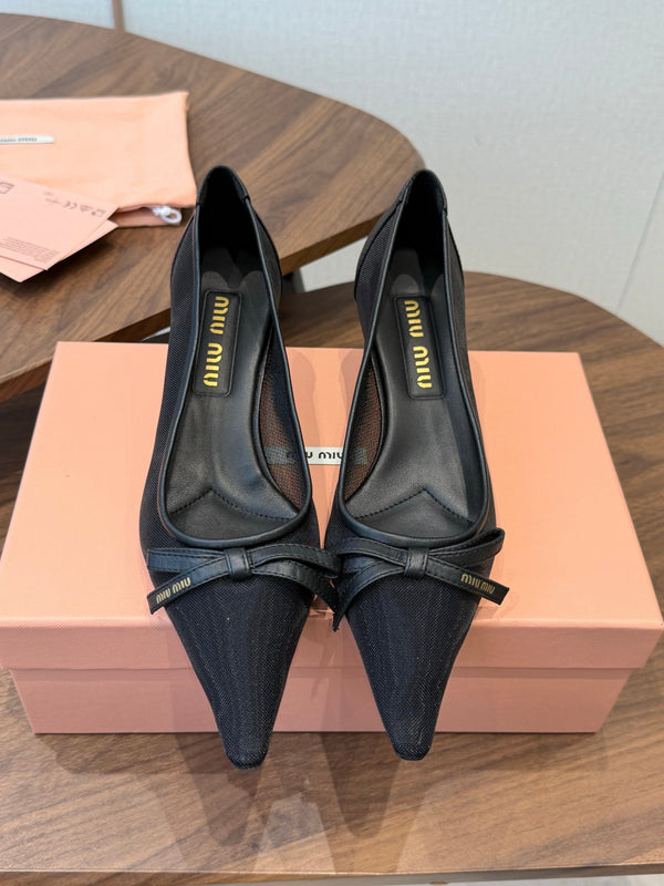 Miu 26s High-Heeled Pump Black Mixed Sheepskin with Lace 790460