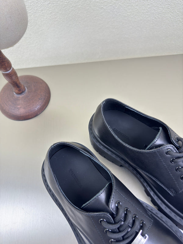 STOMPER DERBY IN BLACK SOFT LAMBSKIN