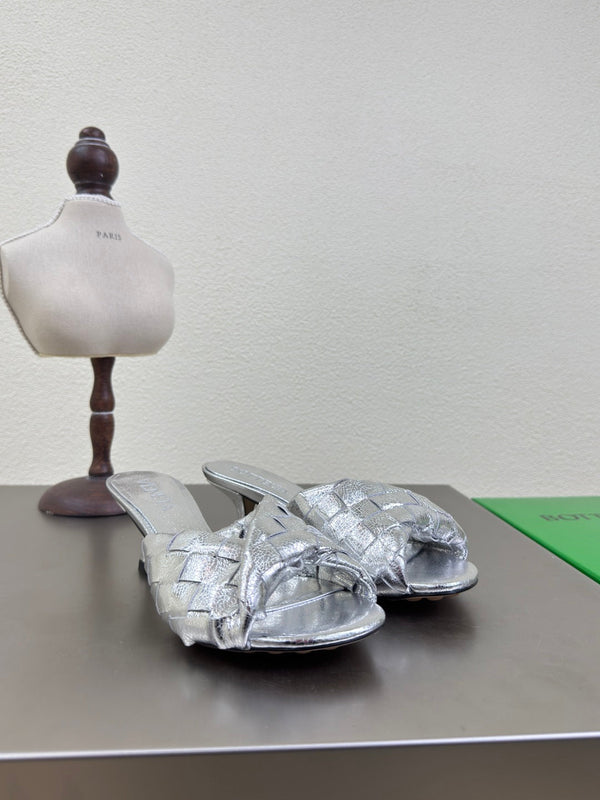 BV Blink Mule 5cm Silver Intrecciato Leather