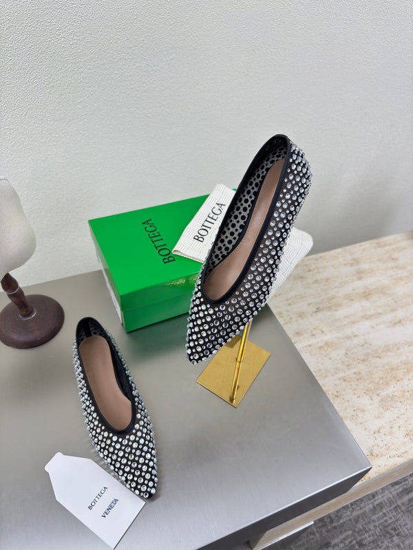 BV Rhinestones Sofia Deep Flat Black Mesh 428484