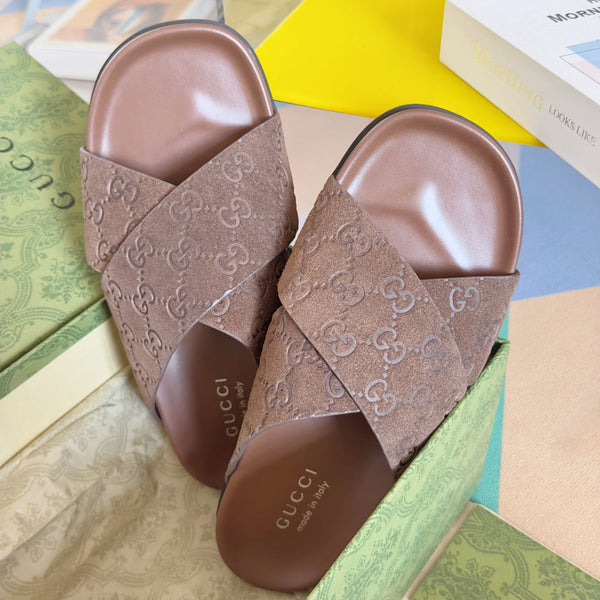 GG Men's Slide Brown Embossed Suede 595710