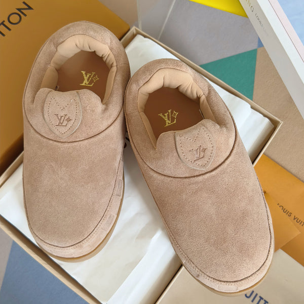 LV Yeti Slip On 20mm Cameo Embossed Damier Graphine Suede 459764