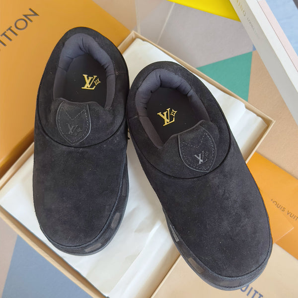 LV Yeti Slip On 20mm Black Embossed Damier Graphine Suede 459766