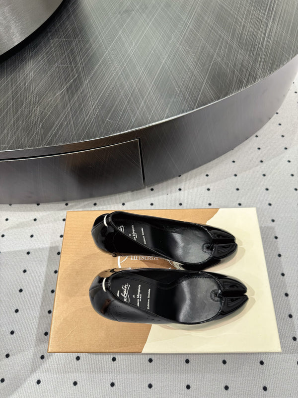 CL x Margiela 25 Pumps Black 10cm Patent Leather 296036