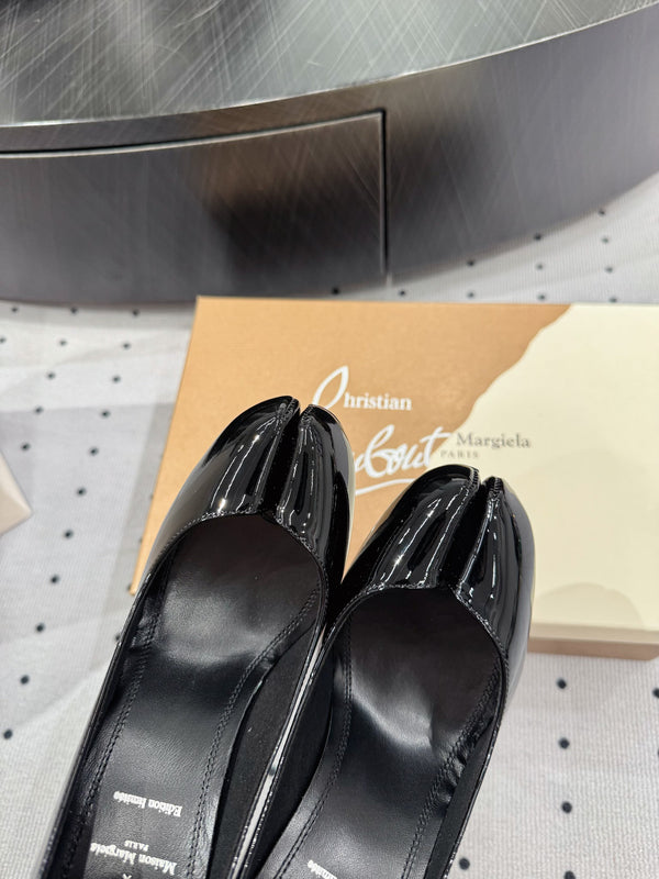 CL x Margiela 25 Pumps Black 10cm Patent Leather 296036