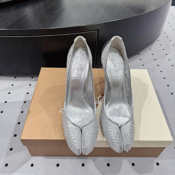 CL x Margiela 25 Diamond Pumps in tessuto argento con pizzo Swarovski 296039