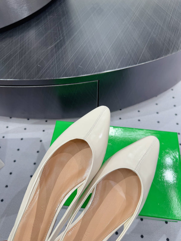 BV 26s Slingback Flats Cream Calfskin