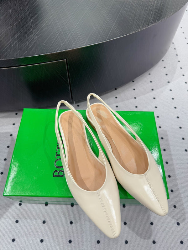 BV 26s Slingback Flats Cream Calfskin