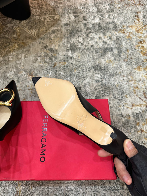 Ferragamo Maxi Gancini Slingback 7.5cm Black Cowhide 694840