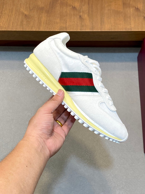 GG Men's Re-Motion Sneaker White Suede Calfskin 719290