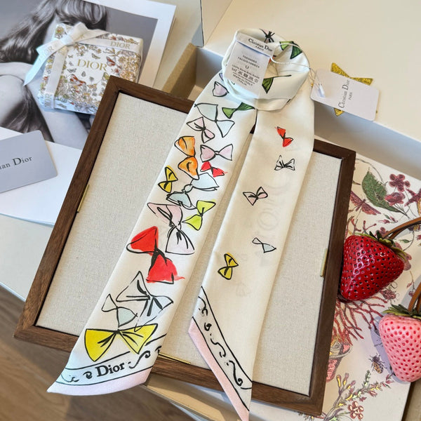 CD 26s Scarf 100cm In Silk 313109