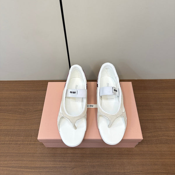 Miu Thong Sandals In White Brown Suede Tech Fabric