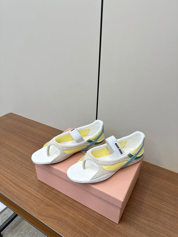 Miu Thong Sandals In Beige Suede Mix Yellow Tech Fabric