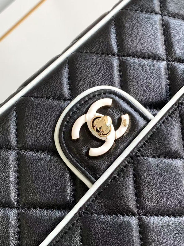 CC 25P Mini Flap Bag 23cm Black White Calfskin