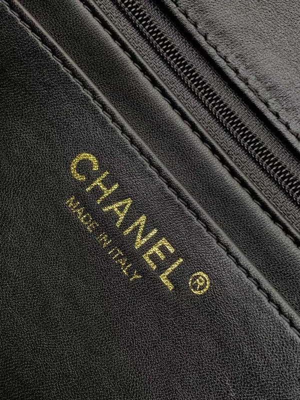 CC 25P Mini Flap Bag 23cm Black White Calfskin