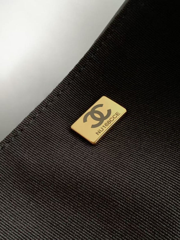 CC 2025 Bag 43cm Black Gold Calfskin 300854