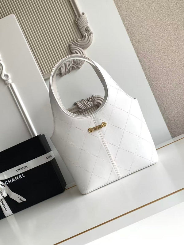 CC 2026 Basket Hobo Bag 35cm White Calfskin
