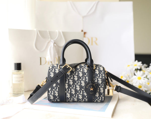 Borsa a cuscino monogramma CD in tela blu beige