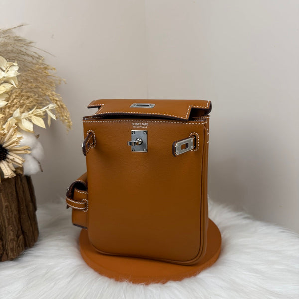 HM Kelly Jump Backpack Brown Cowhide Sliver Hardware 270050