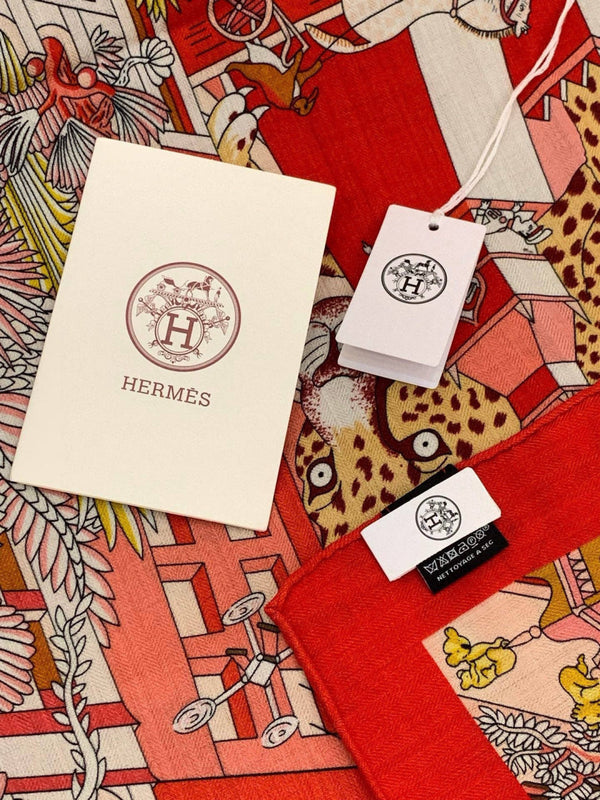 HM 25s The King Scarf 140cm Red White Pink Cashmere 973039