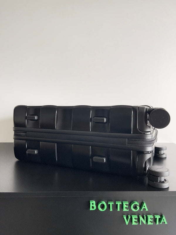 BV 25 Odyssey Cabin Suitcase Black Polycarbonate & Intreccio Pattern