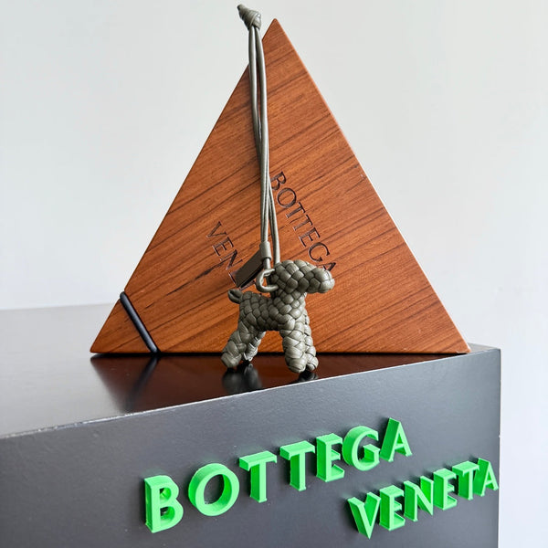 BV 25 Puppy Charm Grey leather