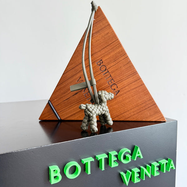 BV 25 Puppy Charm Grey leather