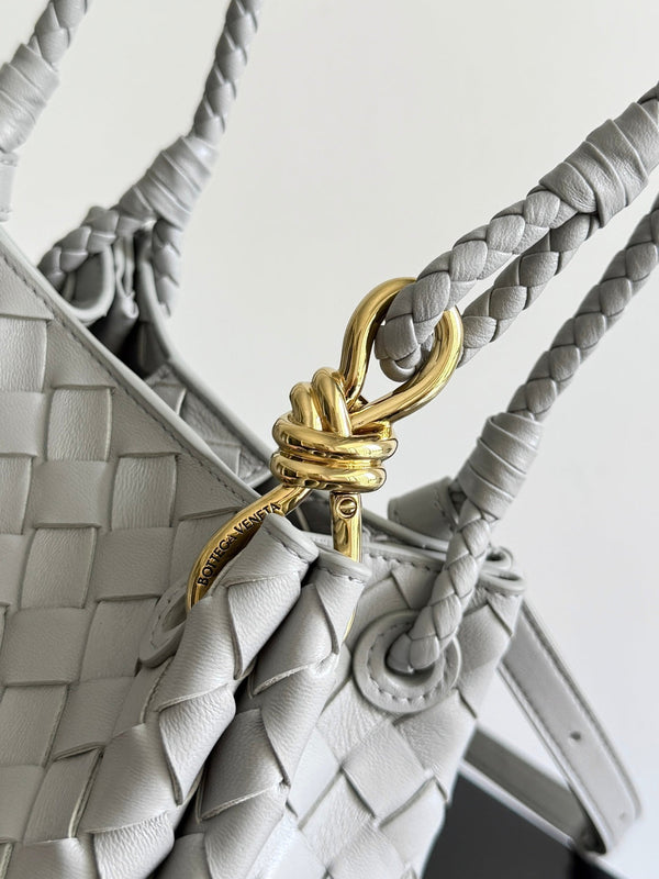 BV 25s Parachute Handbag 21cm Intrecciato Calfskin Leather GHW