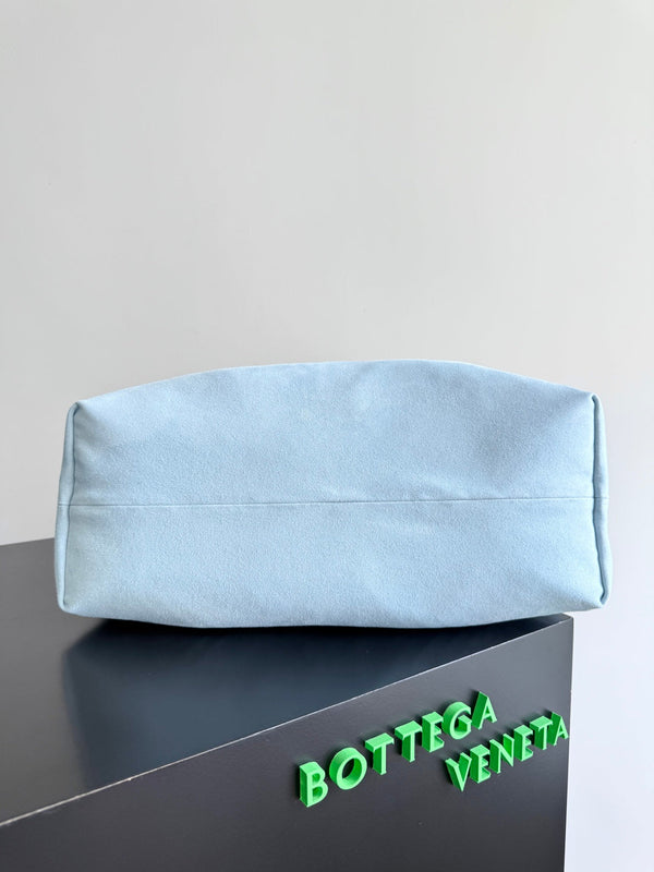 BV Pinacoteca Bag 43cm White Intrecciato Calfskin & Suede