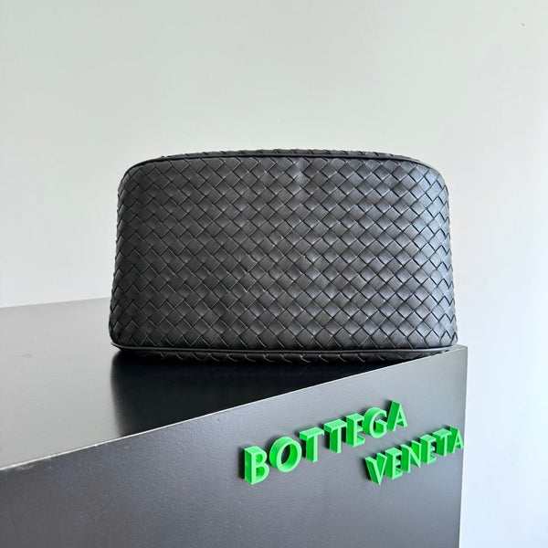 BV Basket Handbag 31cm Black Intrecciato Leather