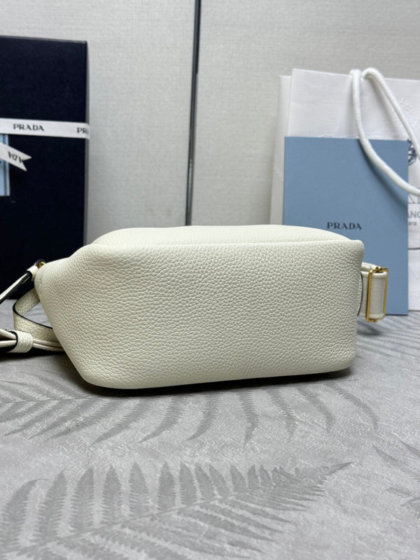 Prada Small Bag 23cm White Grain Leather GHW