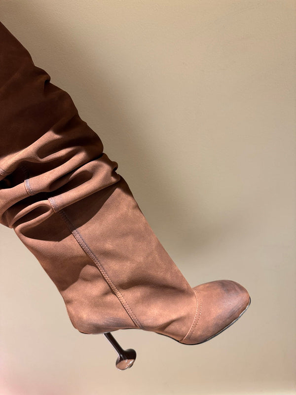 Loewe Toy Over Boots Brown Suede 524996