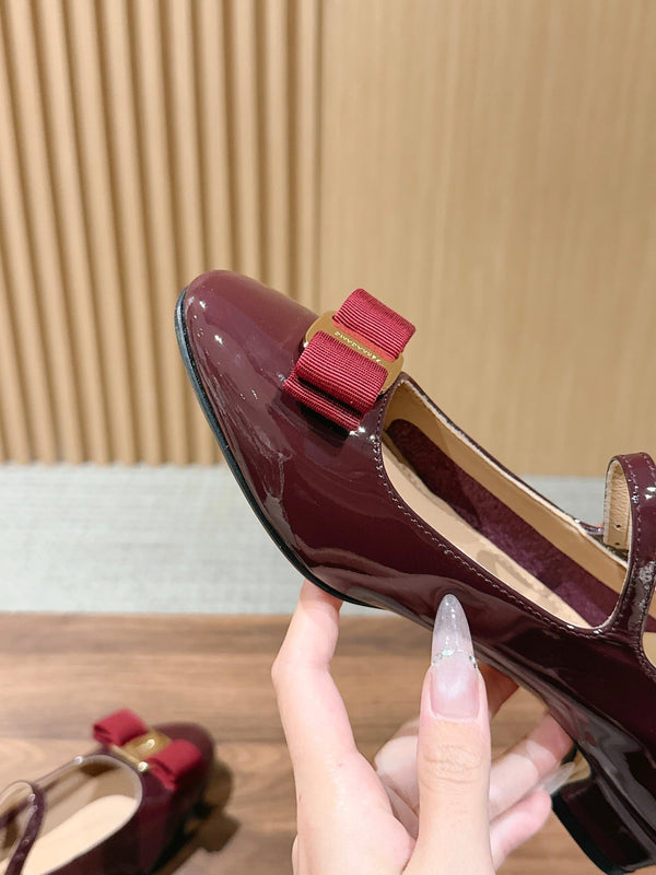 Ferragamo Vara Bow Mary Jane 3cm Burgundy Patent Leather 693007