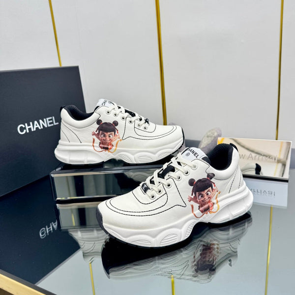CC Sneaker White with Sticker Cowhide 238626