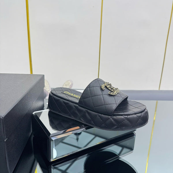 CC 25 Flatform Slide Black Leather 238491