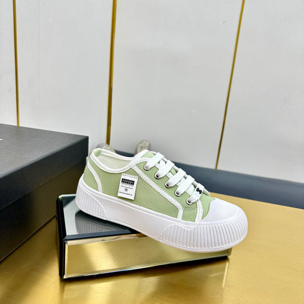 CC 26s Platform Sneakers Light Green Canvas 832622