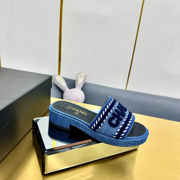 CC25 Denim Slippers Blue Sheepskin 297656